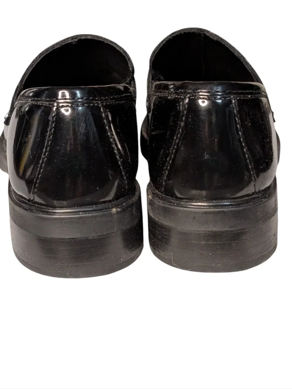 Steve Madden Leedan black patent penny loafer classic sleek high shine size 6